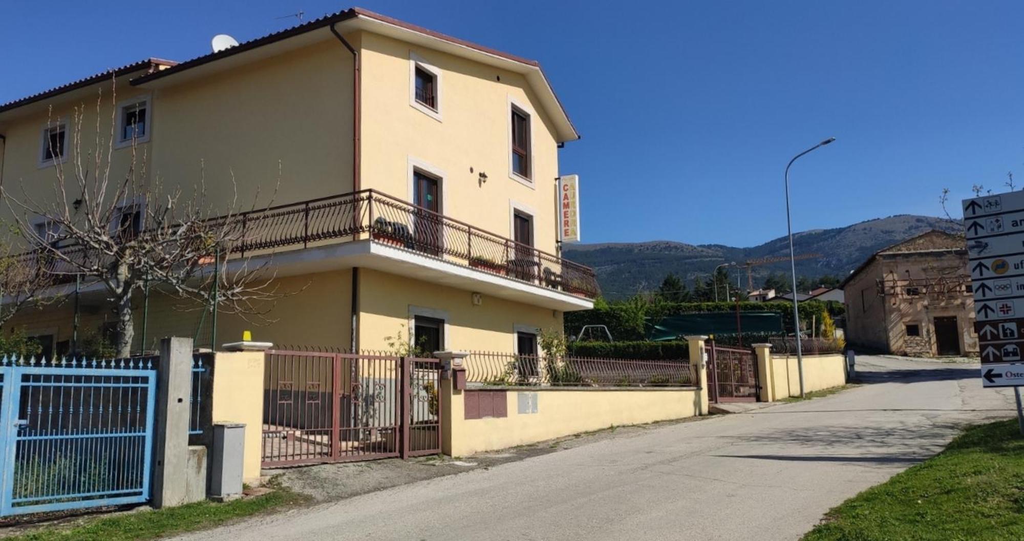 Complesso Turistico Aurora - Camere B&B Poggio Picenze Ngoại thất bức ảnh